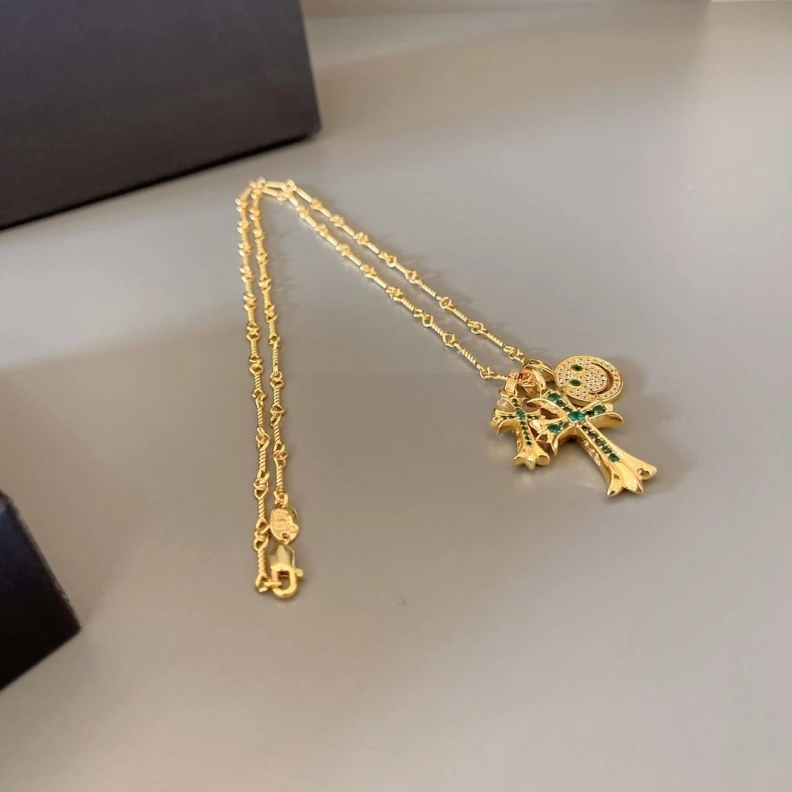 Cozy Chrxmx Hxxrts Necklaces 297021
