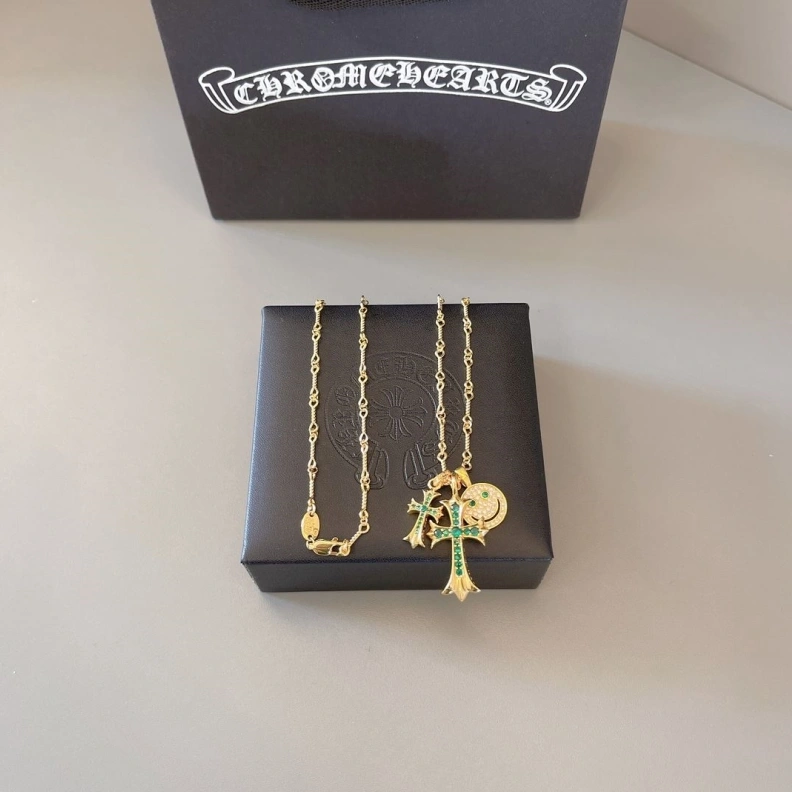 Cozy Chrxmx Hxxrts Necklaces 297021
