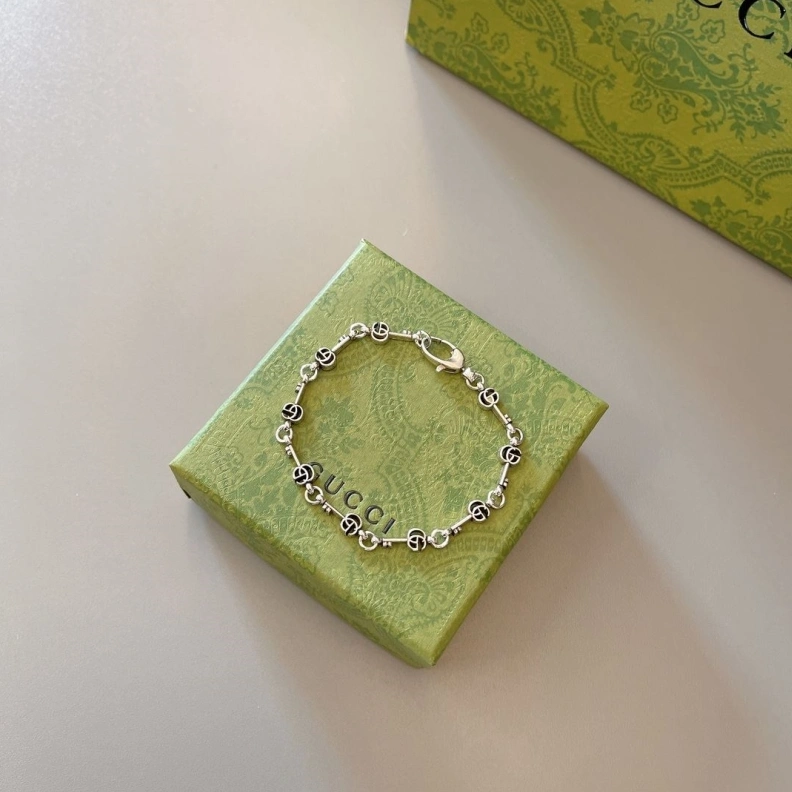 Elegant Gxccx Bracelets 302888