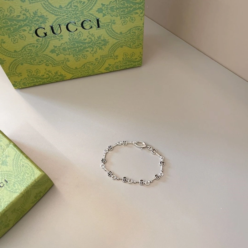 Elegant Gxccx Bracelets 302888