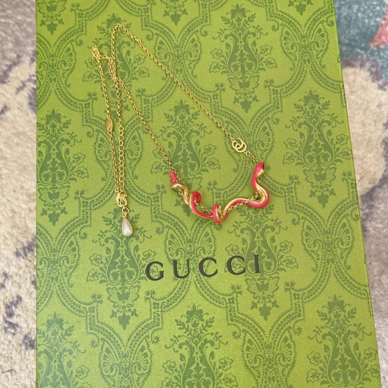 Compact Gxccx Necklaces 302626