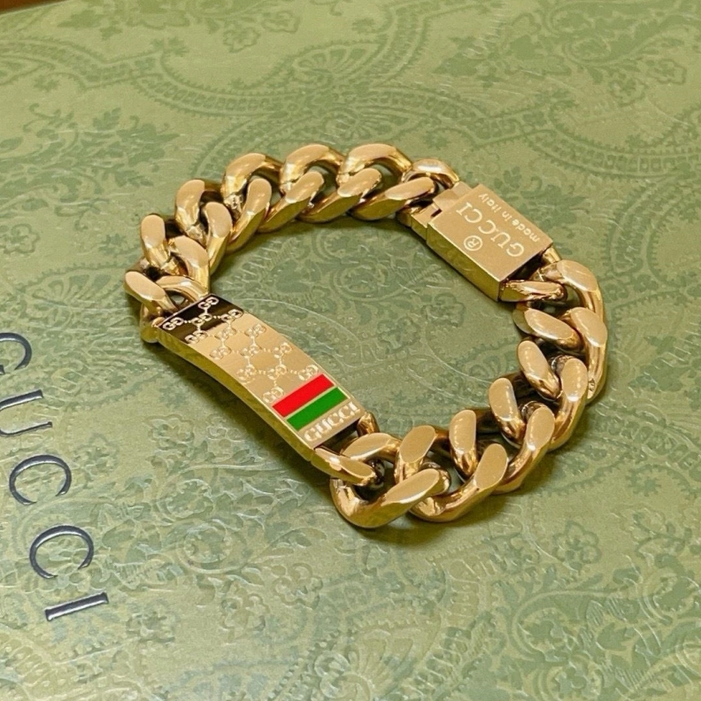 Elegant Gxccx Bracelets 302884