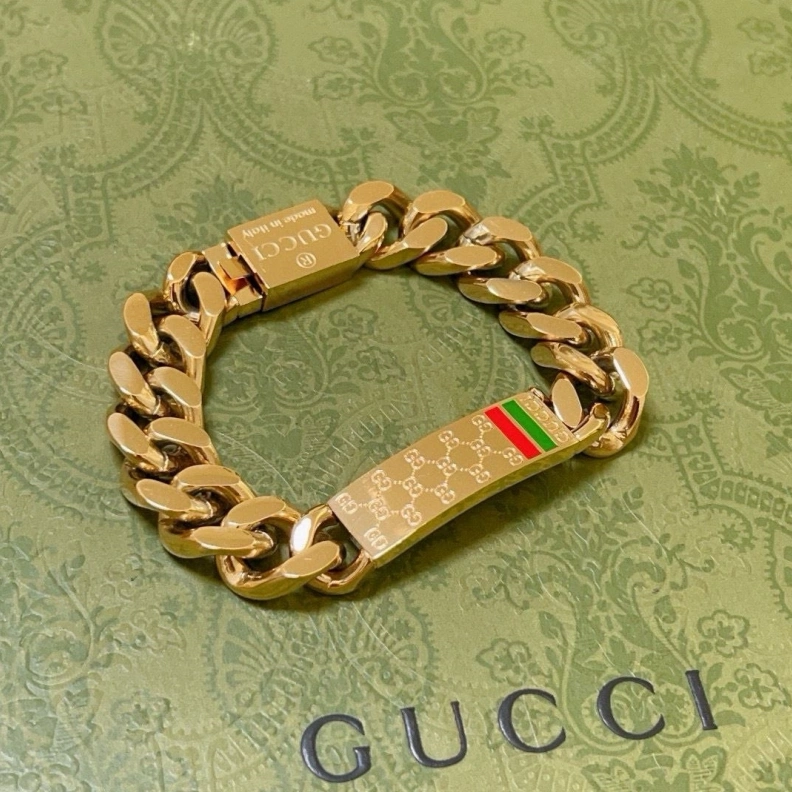 Elegant Gxccx Bracelets 302884