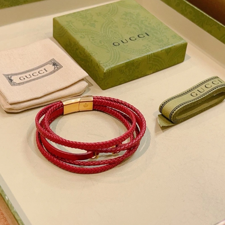 Comfortable Gxccx Bracelets 302887