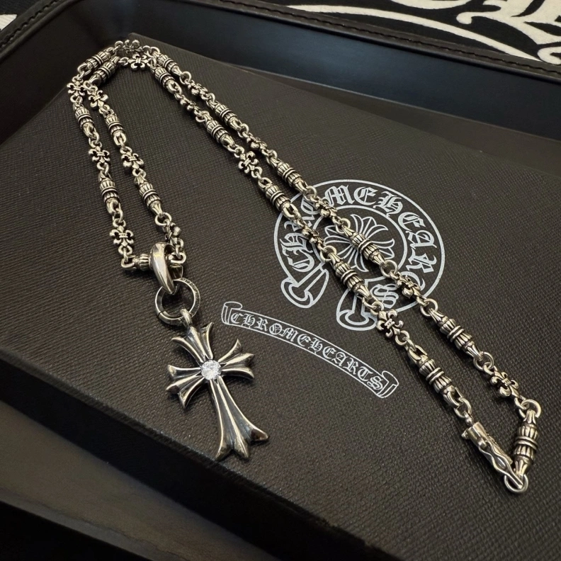 Chrxmx Hxxrts Necklaces Sophisticated 297002