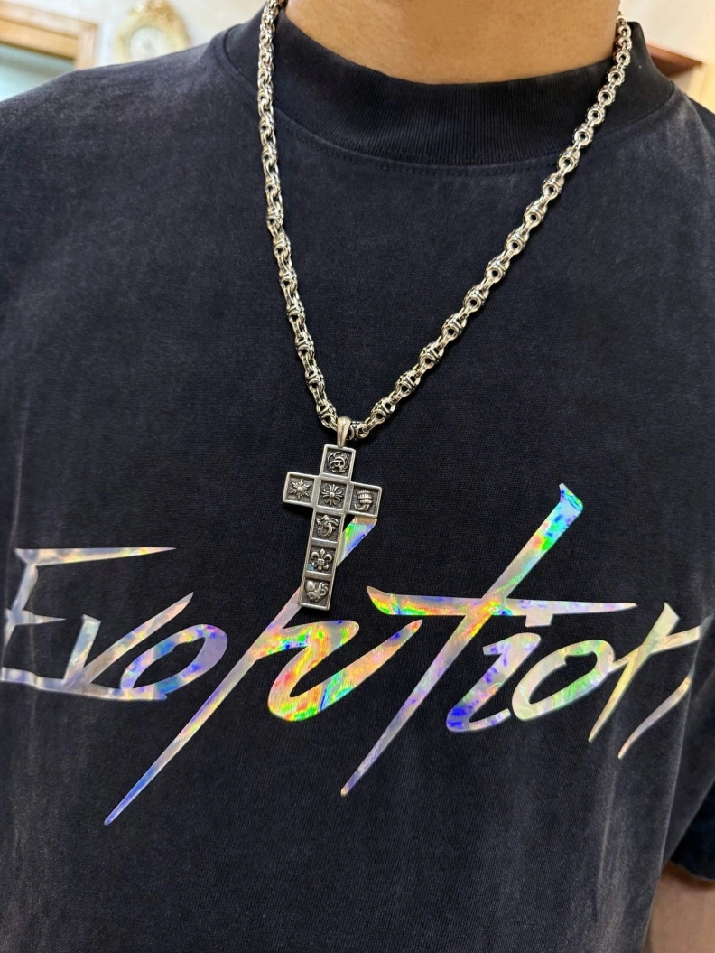 GoodFit Chrxmx Hxxrts Necklaces 297017