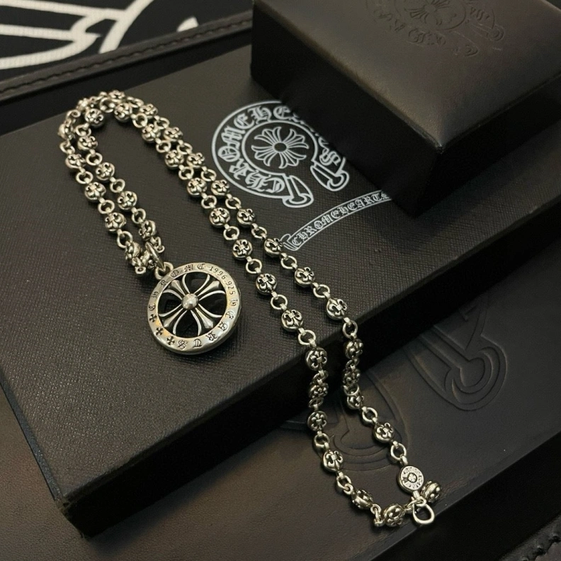 Chrxmx Hxxrts Necklaces Sophisticated 296997