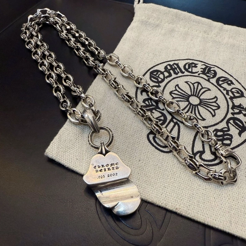 ModernLook Chrxmx Hxxrts Necklaces 296990