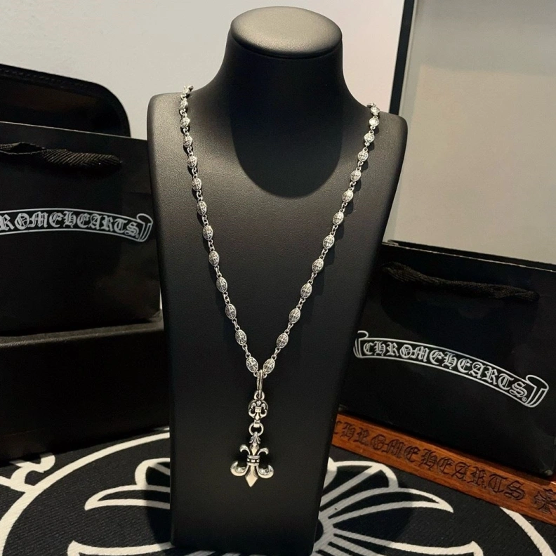 Minimalist Chrxmx Hxxrts Necklaces 297013