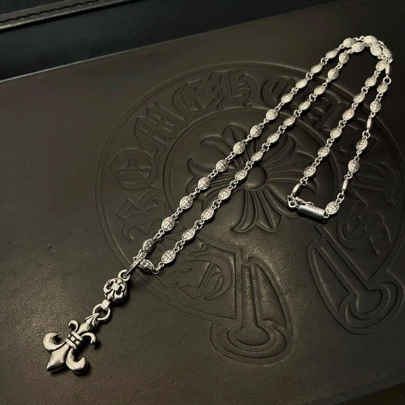 Minimalist Chrxmx Hxxrts Necklaces 297013