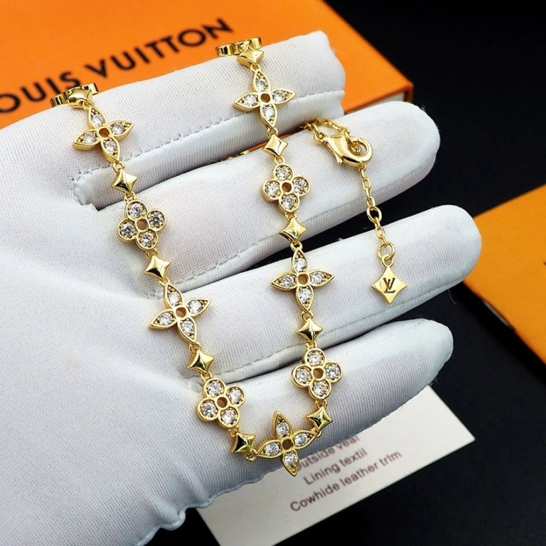 Bold LX Necklaces 308900