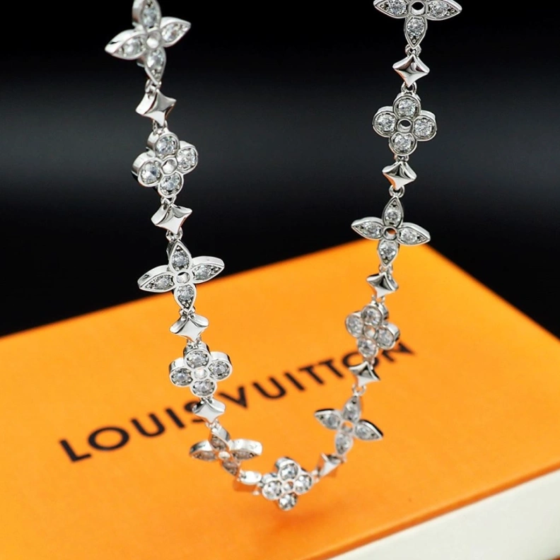 LX Necklaces Efficient 308893