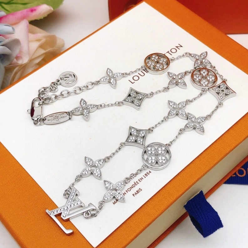 NewStyle LX Necklaces 308887