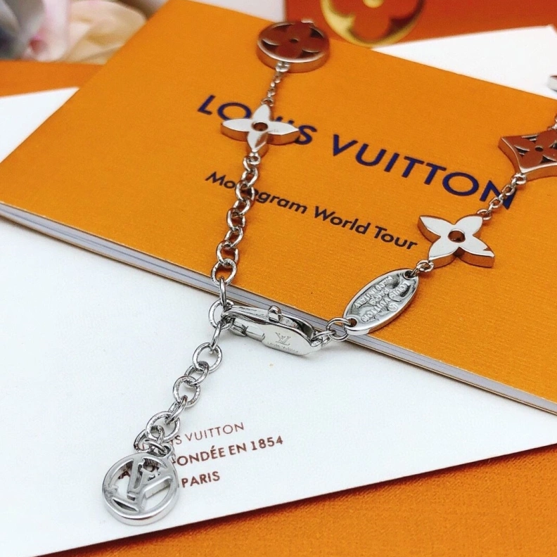 NewStyle LX Necklaces 308887