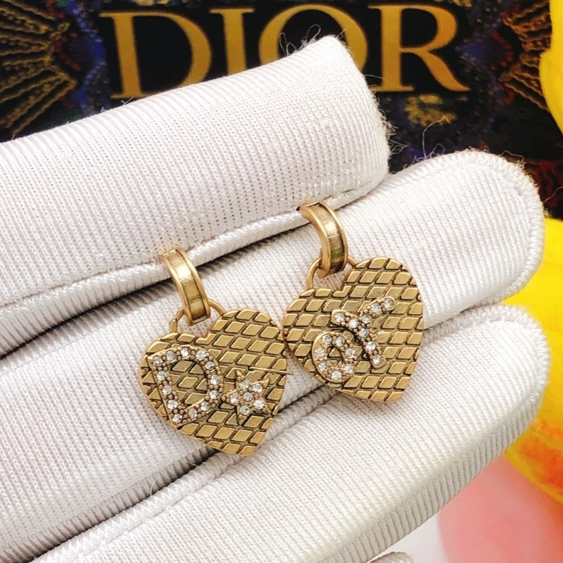 ModernLook Christian Dxxr Earrings 294249