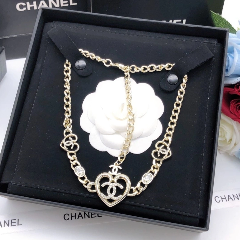 Fashionable Chxnxl Necklaces 285466