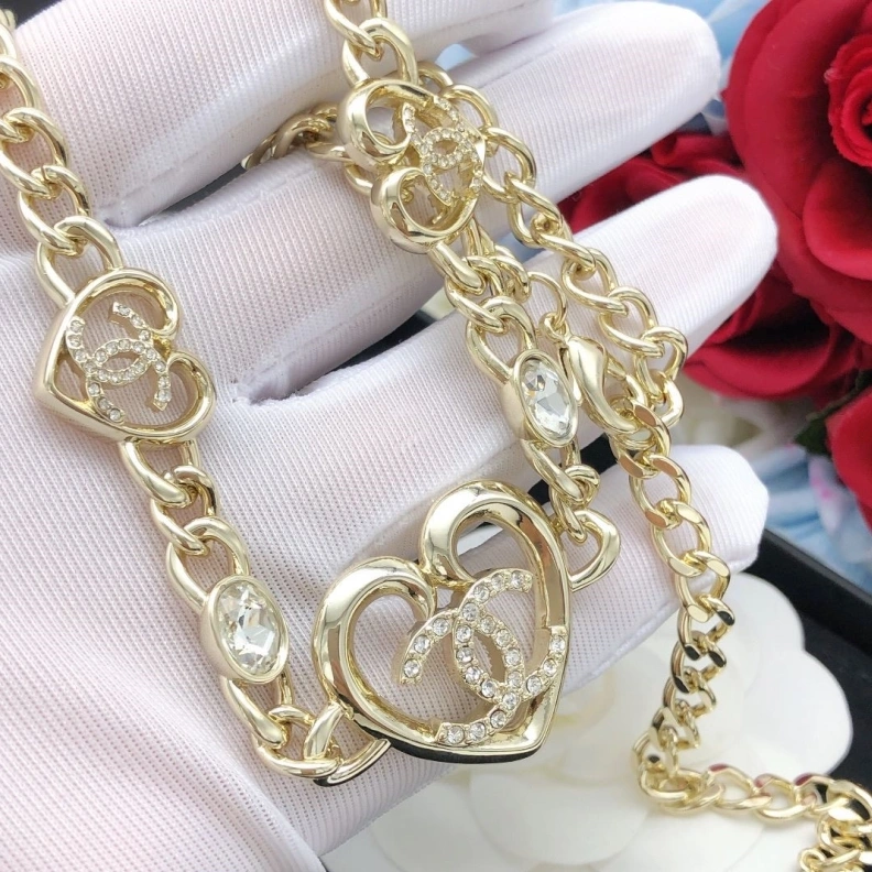 Fashionable Chxnxl Necklaces 285466