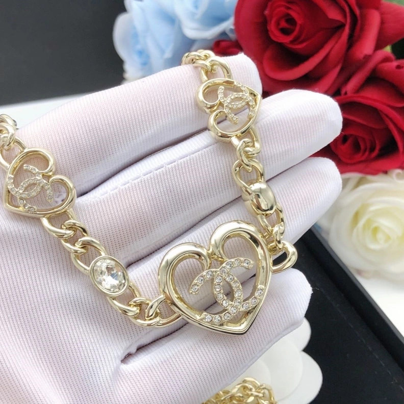Fashionable Chxnxl Necklaces 285466