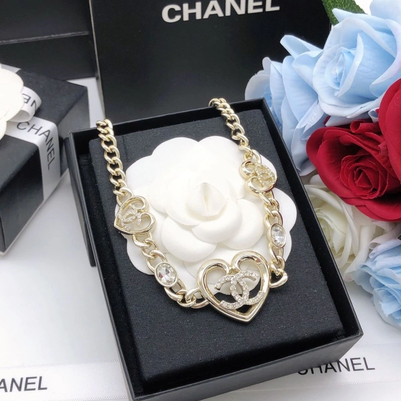 Fashionable Chxnxl Necklaces 285466