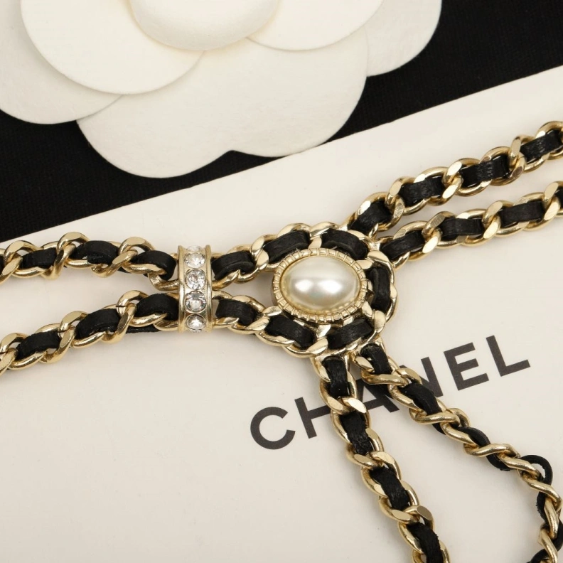 UrbanStyle Chxnxl Necklaces 285446
