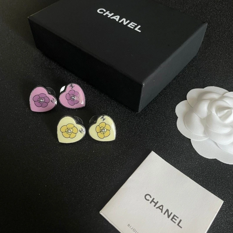 Comfortable Chxnxl Earrings 286071