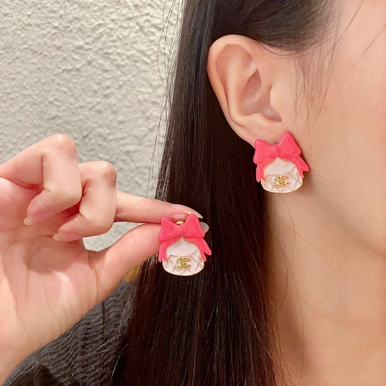 Soft Chxnxl Earrings 286070