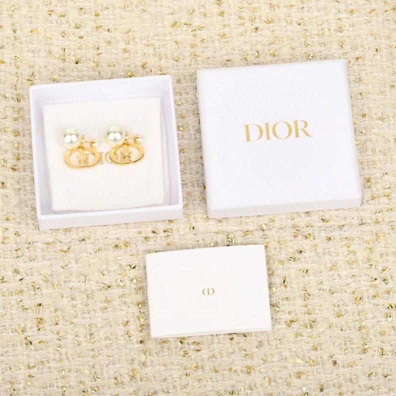 Christian Dxxr Earrings SmartChoice 294225