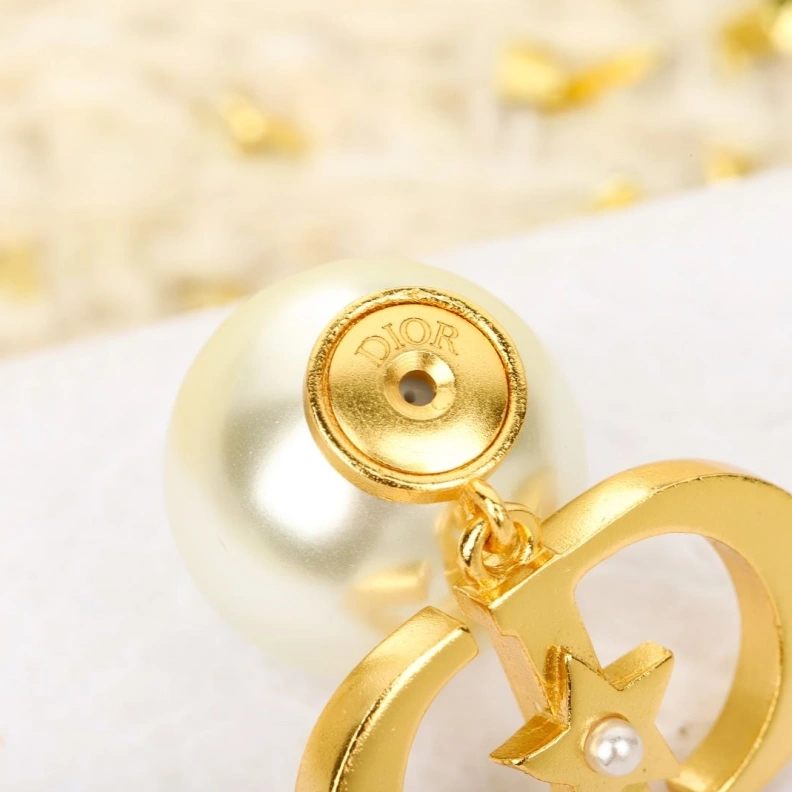Christian Dxxr Earrings SmartChoice 294225