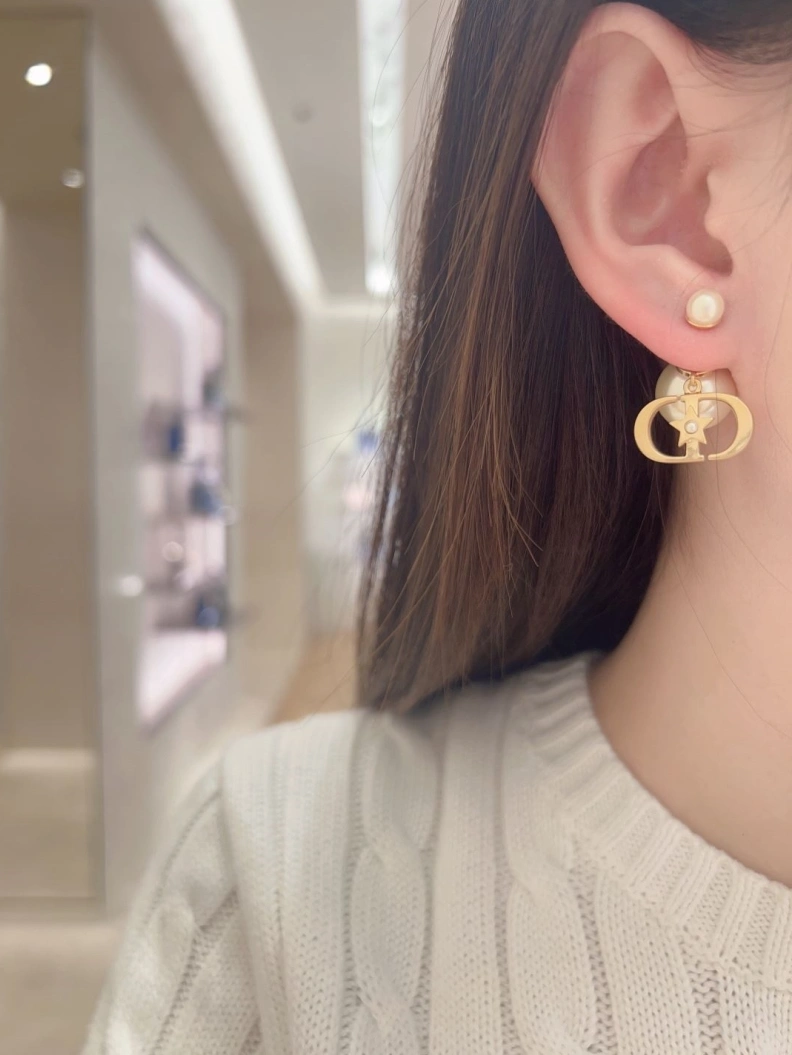 Christian Dxxr Earrings SmartChoice 294225