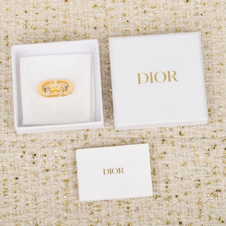 Christian Dxxr Brooches Soft 294271
