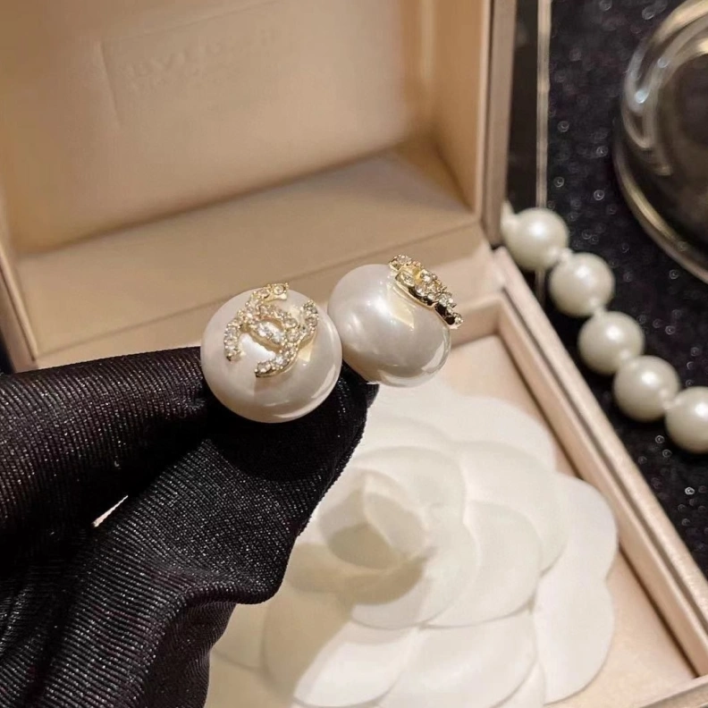 Trendy Chxnxl Earrings 286067