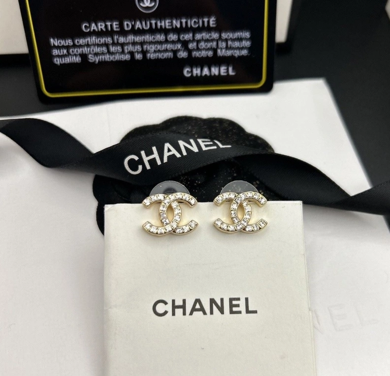 Flexible Chxnxl Earrings 286069