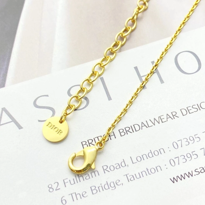 WellDesigned Christian Dxxr Necklaces 294103