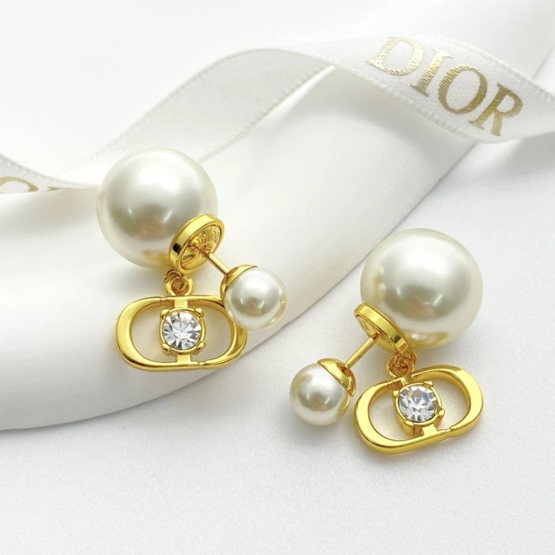 Practical Christian Dxxr Earrings 294223