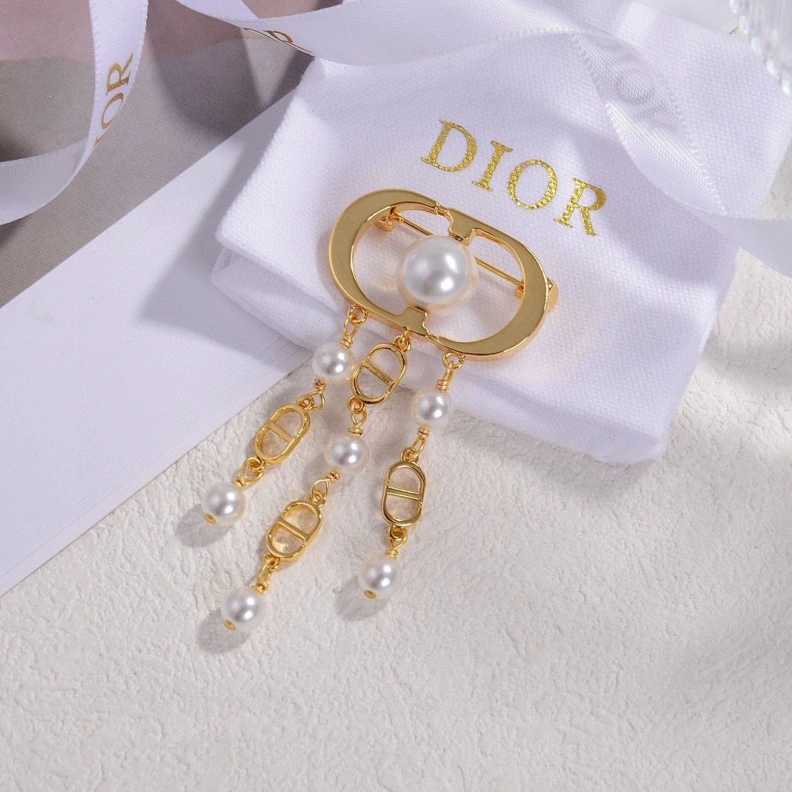 Christian Dxxr Brooches SmartChoice 294270
