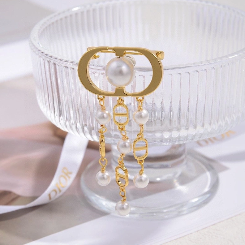 Christian Dxxr Brooches SmartChoice 294270
