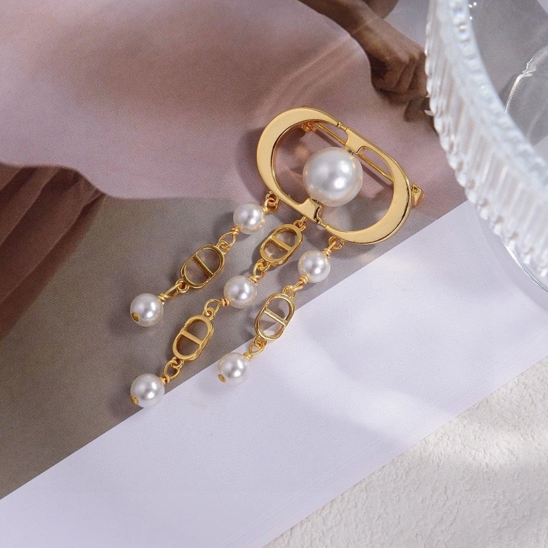 Christian Dxxr Brooches SmartChoice 294270