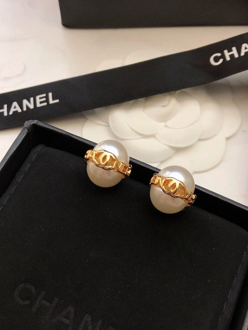 Chxnxl Earrings HighQuality 286059