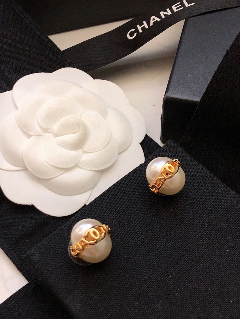 Chxnxl Earrings HighQuality 286059