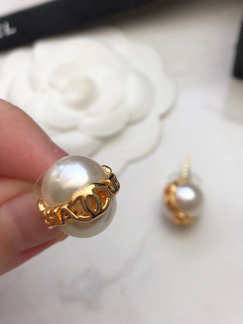 Chxnxl Earrings HighQuality 286059