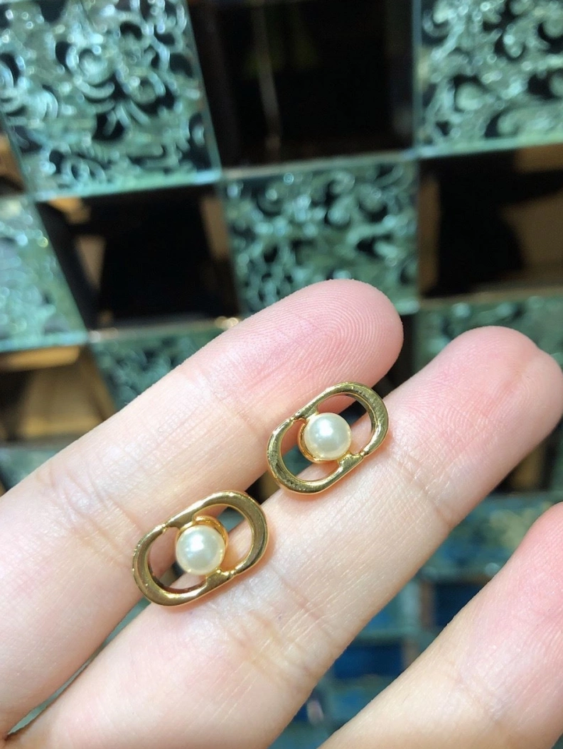 Christian Dxxr Earrings Bold 294221