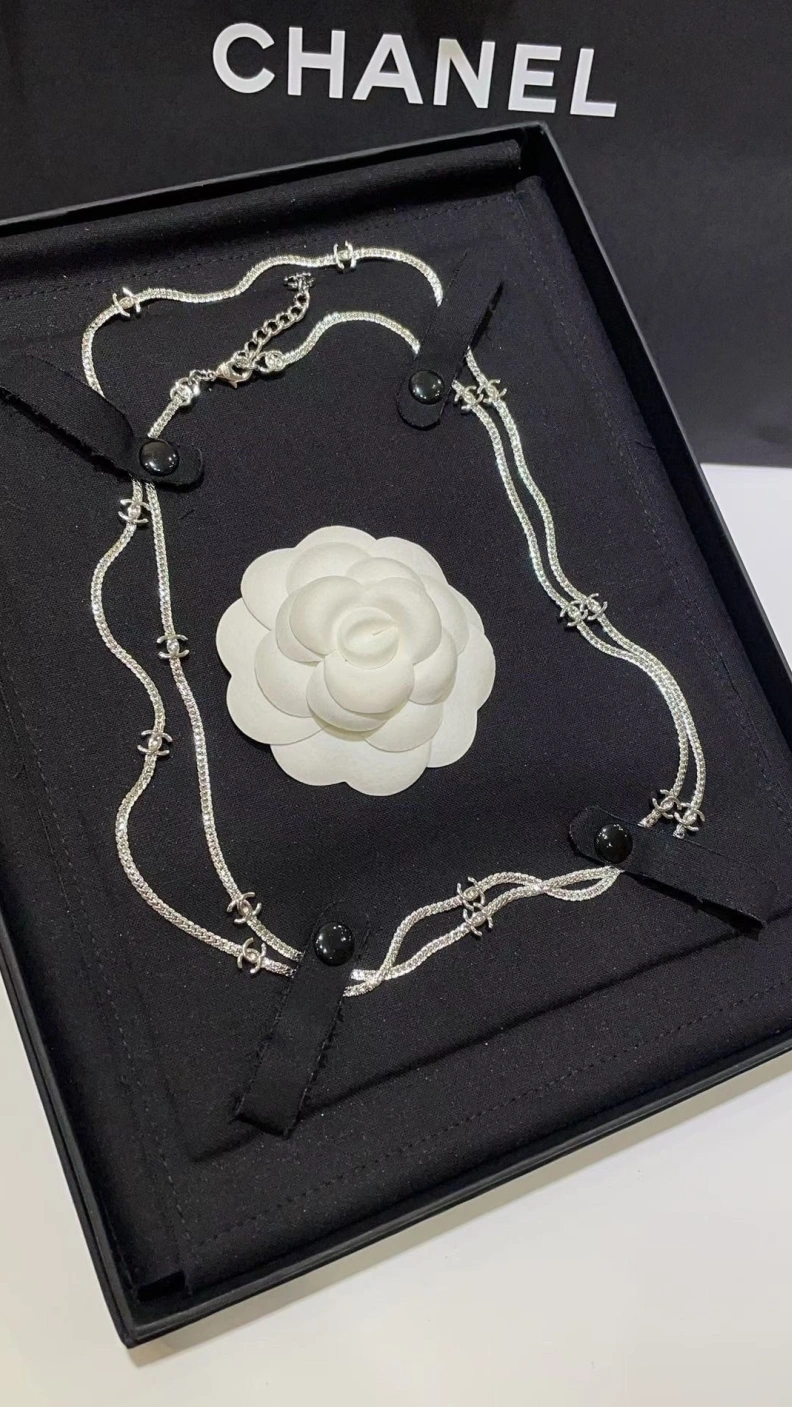 Chxnxl Necklaces Vibrant 285441
