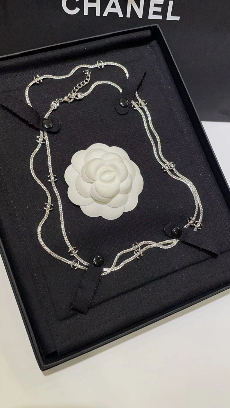 Chxnxl Necklaces Vibrant 285441