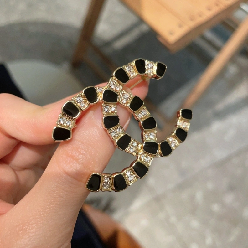 Durable Chxnxl Brooches 286394