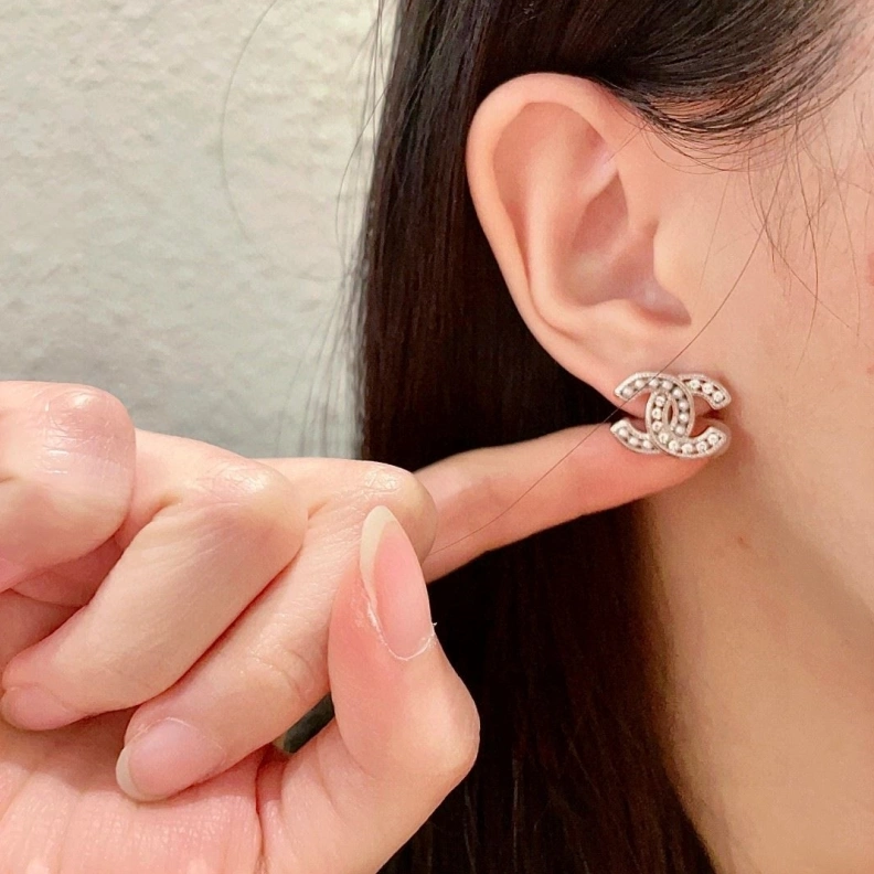 Reliable Chxnxl Earrings 286046