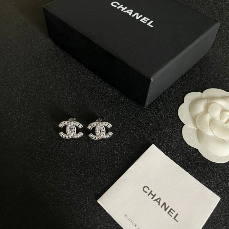 Reliable Chxnxl Earrings 286046