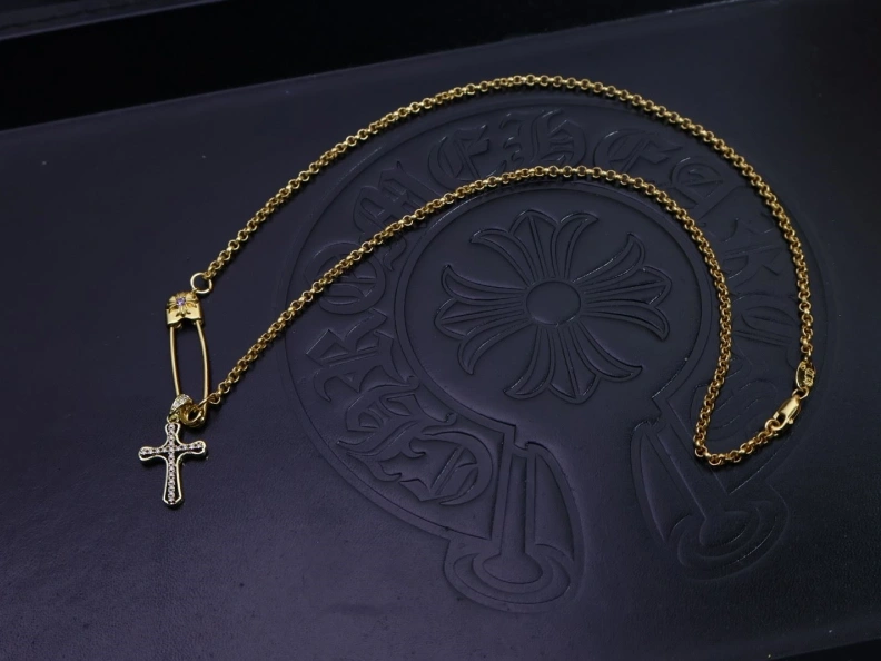 Chrxmx Hxxrts Necklaces WellDesigned 296999