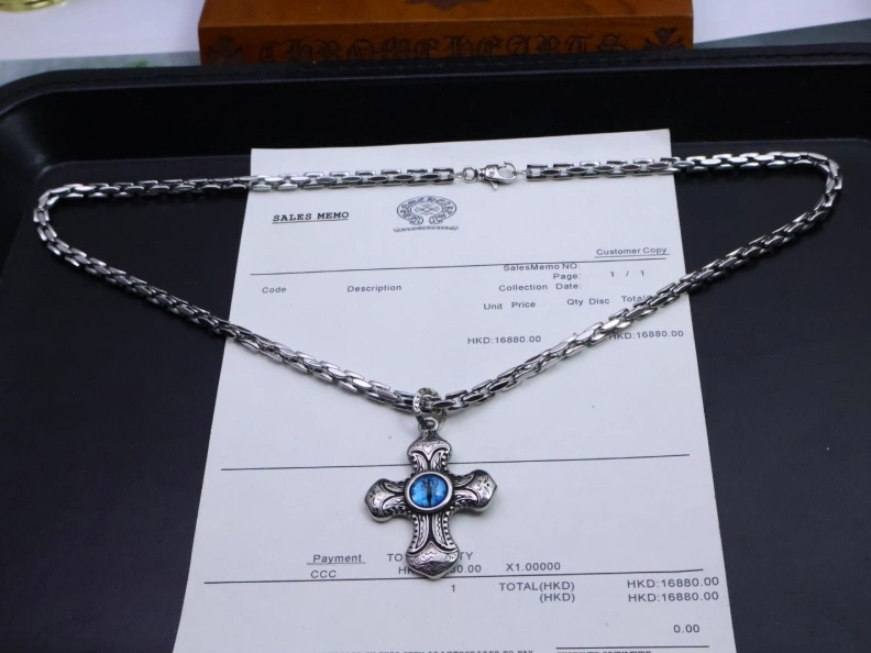 Vibrant Chrxmx Hxxrts Necklaces 297006