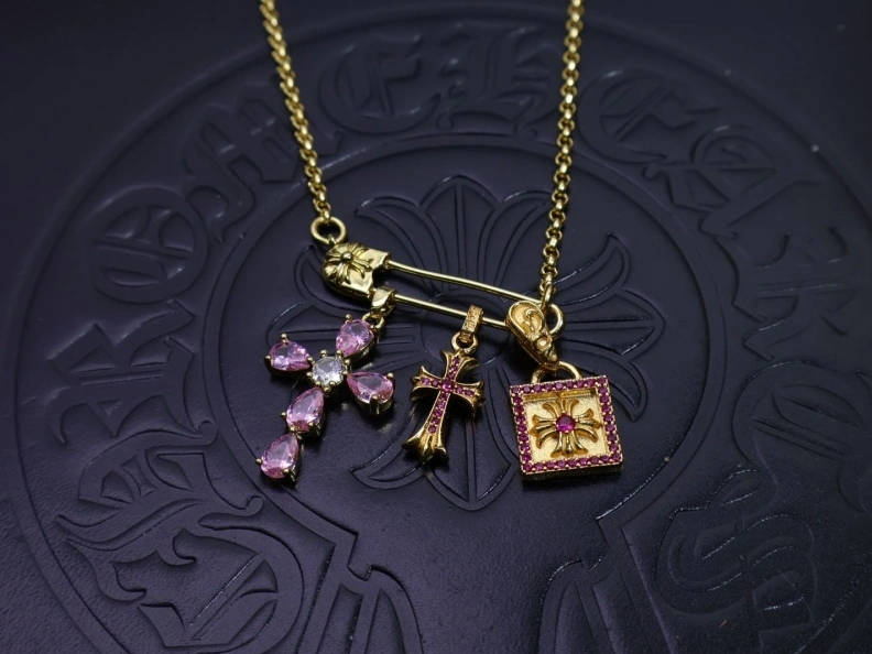 Chrxmx Hxxrts Necklaces Soft 296978