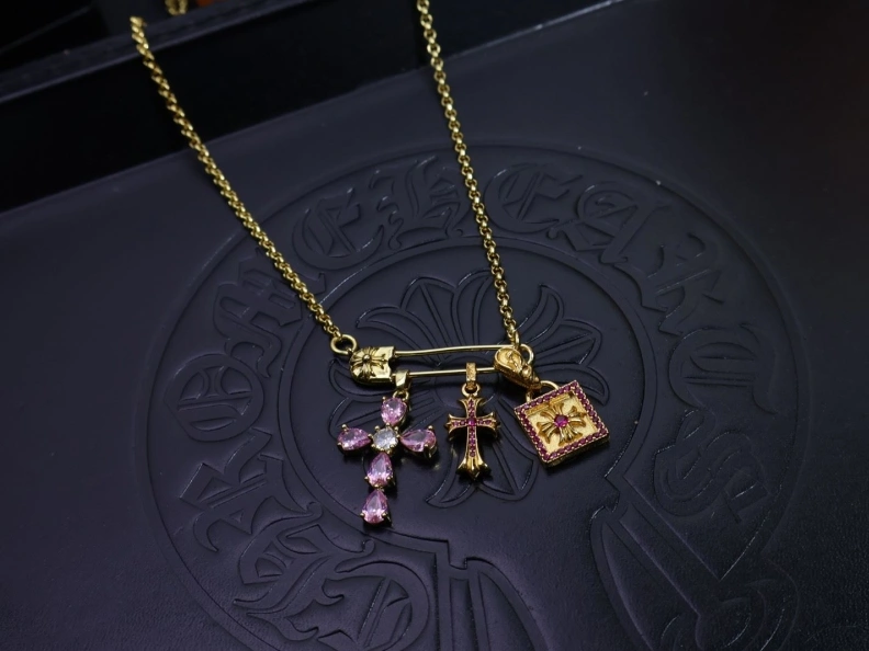 Chrxmx Hxxrts Necklaces Soft 296978